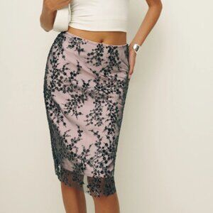 Reformation Blanca Skirt in Pink with Black Embellishment - Size 0 NWT